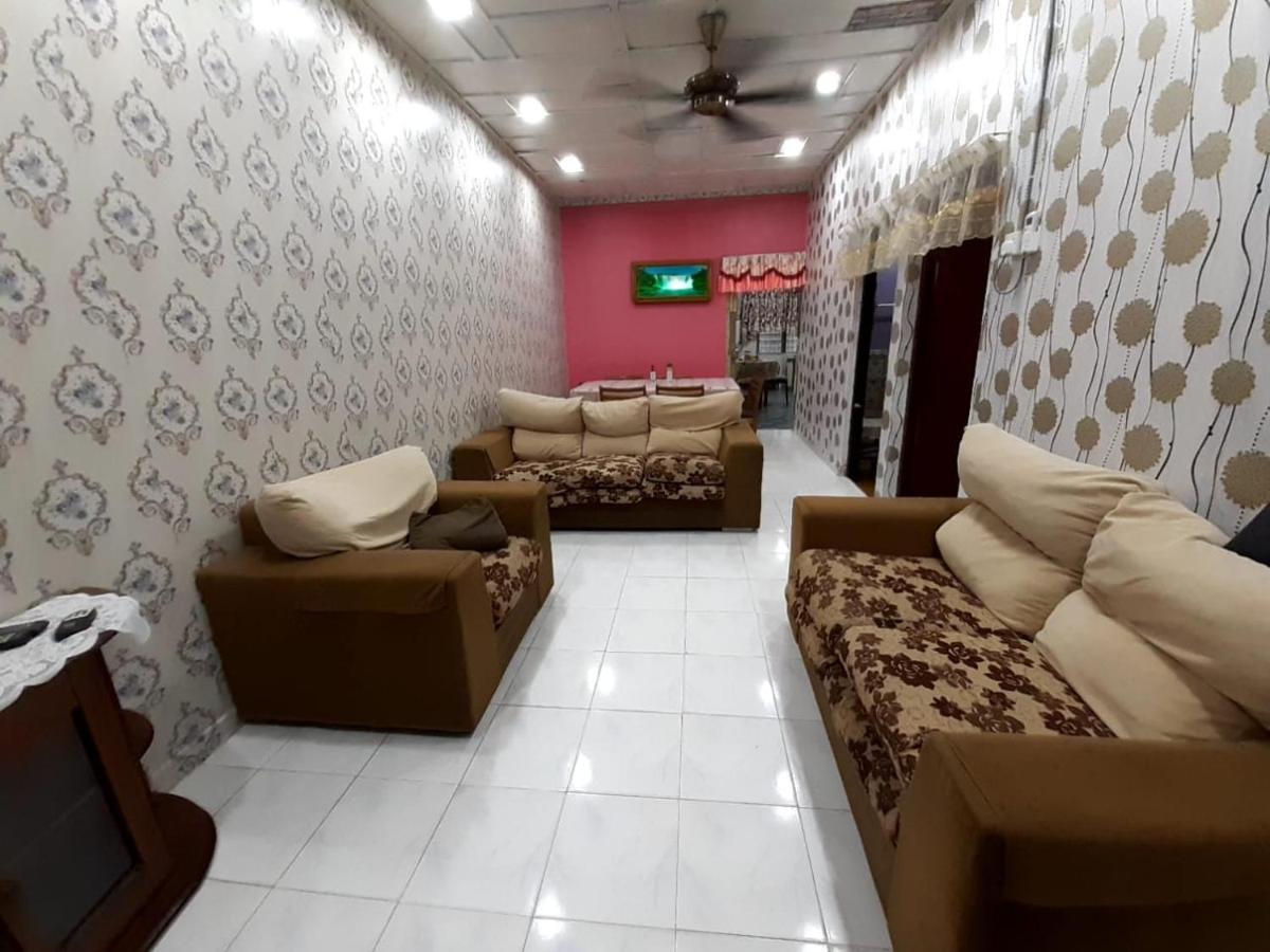 Bemban Garden Homestay Batu Gajah Exterior foto